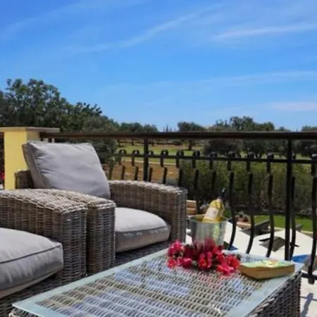 “your Luxury 5 Star With Majestic Golf Course Views″ - Galinios Kouklia