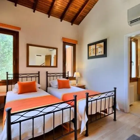 Villa “your Luxury 5 Star With Majestic Golf Course Views″ - Galinios