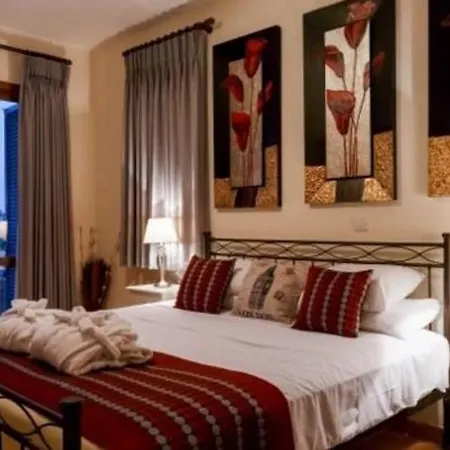 “your Luxury 5 Star With Majestic Golf Course Views″ - Galinios