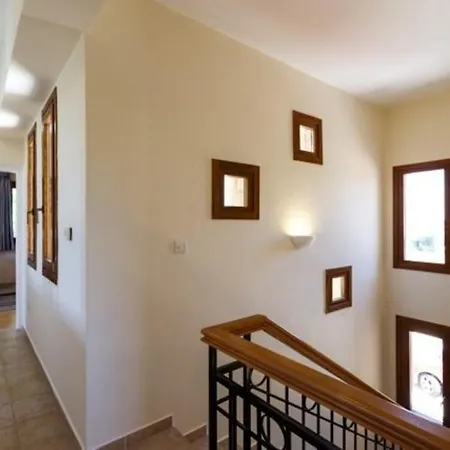 “your Luxury 5 Star With Majestic Golf Course Views″ - Galinios *