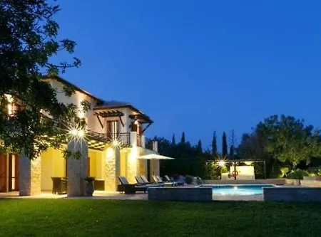 “your Luxury 5 Star With Majestic Golf Course Views″ - Galinios فيلة كوكليا