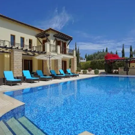 فيلة “your Luxury 5 Star With Majestic Golf Course Views″ - Galinios *