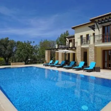 فيلة “your Luxury 5 Star With Majestic Golf Course Views″ - Galinios *